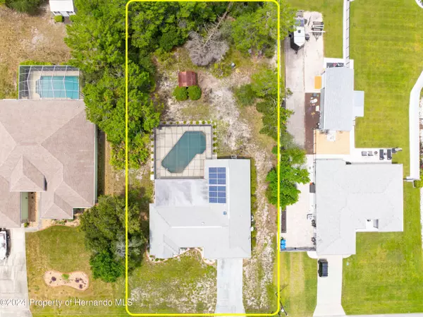 Weeki Wachee, FL 34613,7041 Ovenbird Road