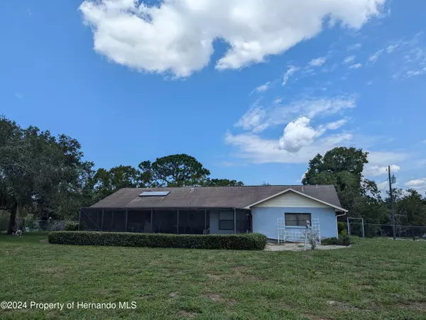 16642 Oxenham Avenue, Spring Hill(pasco), FL 34610