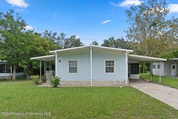 12077 Fairway Avenue, Brooksville, FL 34613