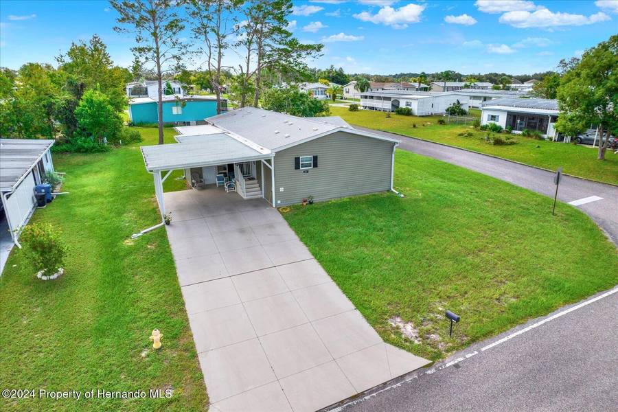 16167 Brookridge Boulevard, Brooksville, FL 34613