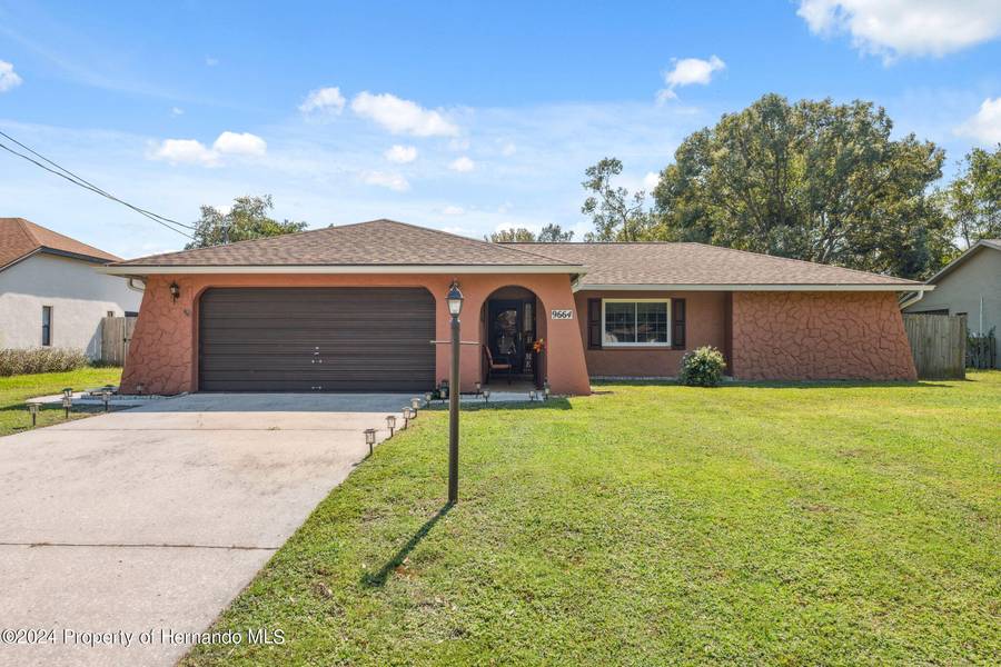 9664 Horizon Drive, Spring Hill, FL 34608