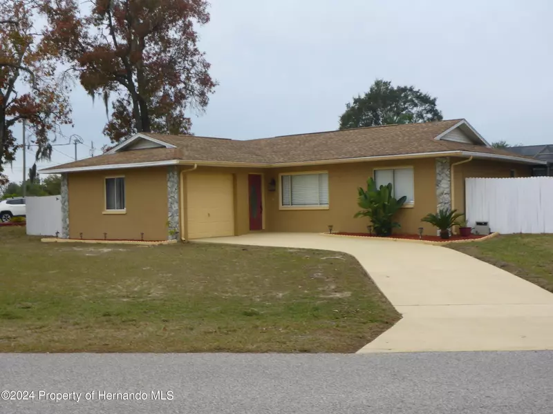 11162 Libby Rd, Spring Hill, FL 34609