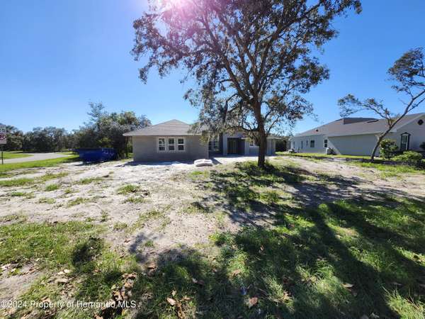 18124 Winding oaks Boulevard, Hudson, FL 34667