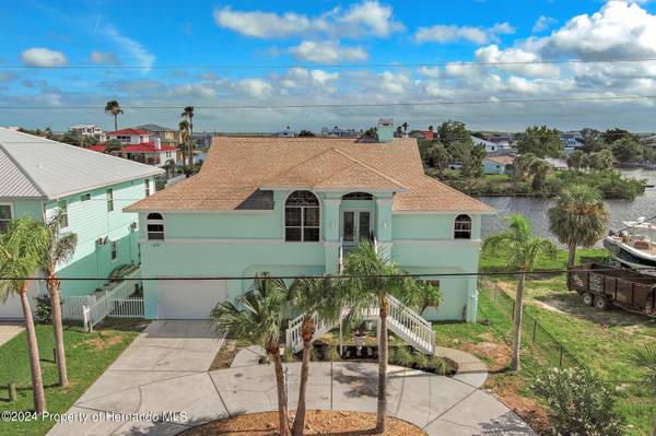 3317 Gulf Coast Drive, Hernando Beach, FL 34607