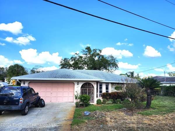 8515 Indies Drive, Hudson, FL 34667