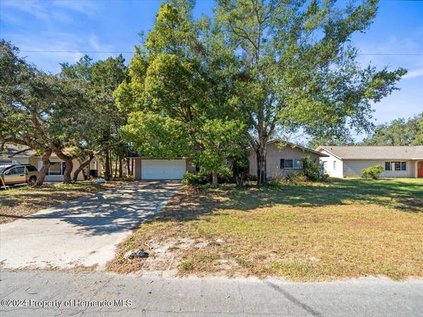 10556 blythville Road, Spring Hill, FL 34608