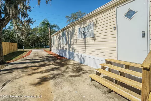 New Port Richey, FL 34654,9532 Lake Drive