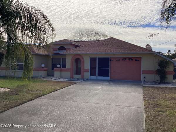 10412 Ireland Street, Spring Hill, FL 34608