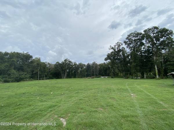 16185 Snow Memorial Highway, Brooksville, FL 34601