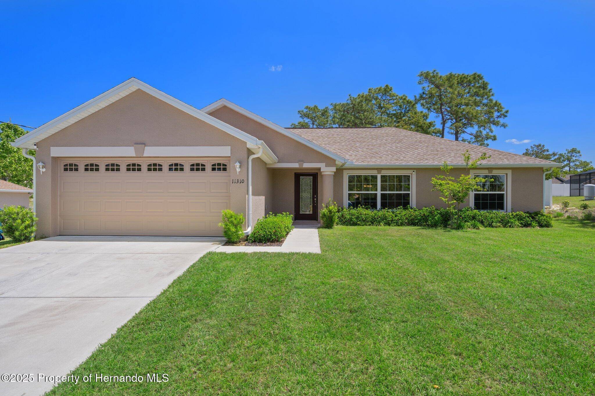 11310 Limpkin Road, Weeki Wachee, FL 34614