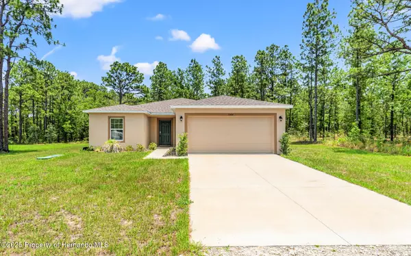 15414 Green Jay Road, Weeki Wachee, FL 34614