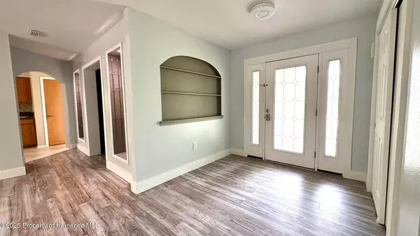 Weeki Wachee, FL 34613,7591 St Andrews