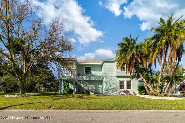 3207 Hibiscus Drive, Hernando Beach, FL 34607
