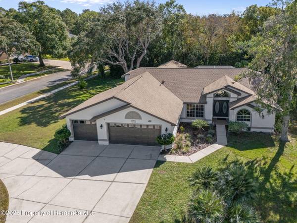 18164 Winding Oaks Boulevard, Hudson, FL 34667