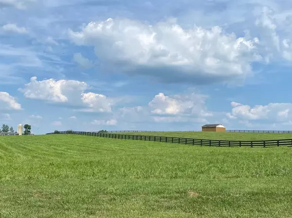 Frankfort, KY 40601,5 Lawrenceburg Road