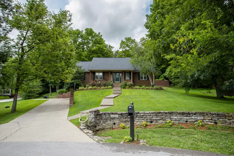 5363 Sleepy Hollow Drive, Frankfort, KY 40601