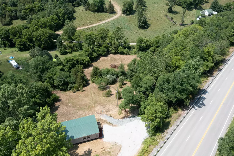 10279 US Hwy 27 North, Berry, KY 41003