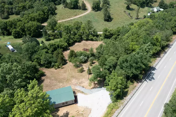 Berry, KY 41003,10279 US Hwy 27 North