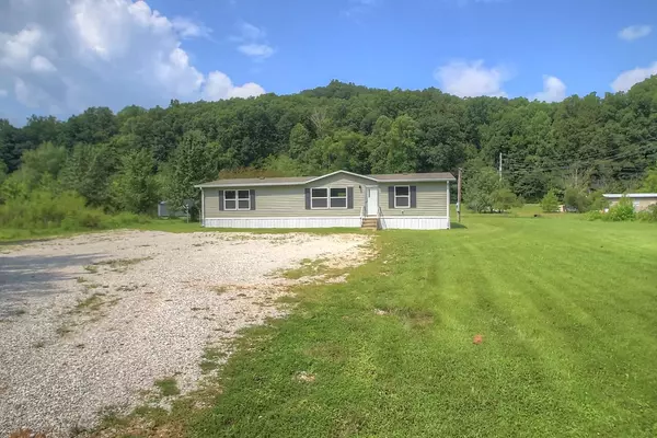 Stanton, KY 40380,333 Brandy Lane