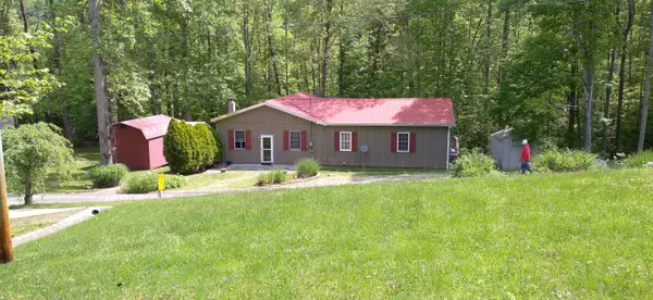 693 George Hardwick Drive, Bronston, KY 42518