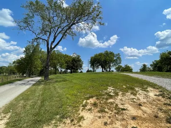 Berry, KY 41003,970 Robinson-Renaker Road