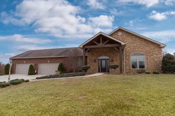 Bronston, KY 42518,745 Colyer Road