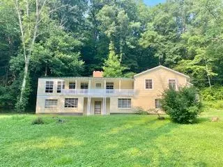 3687 West KY 2024, Booneville, KY 41314