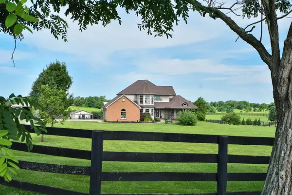 1217 Crumbaugh Road, Georgetown, KY 40324