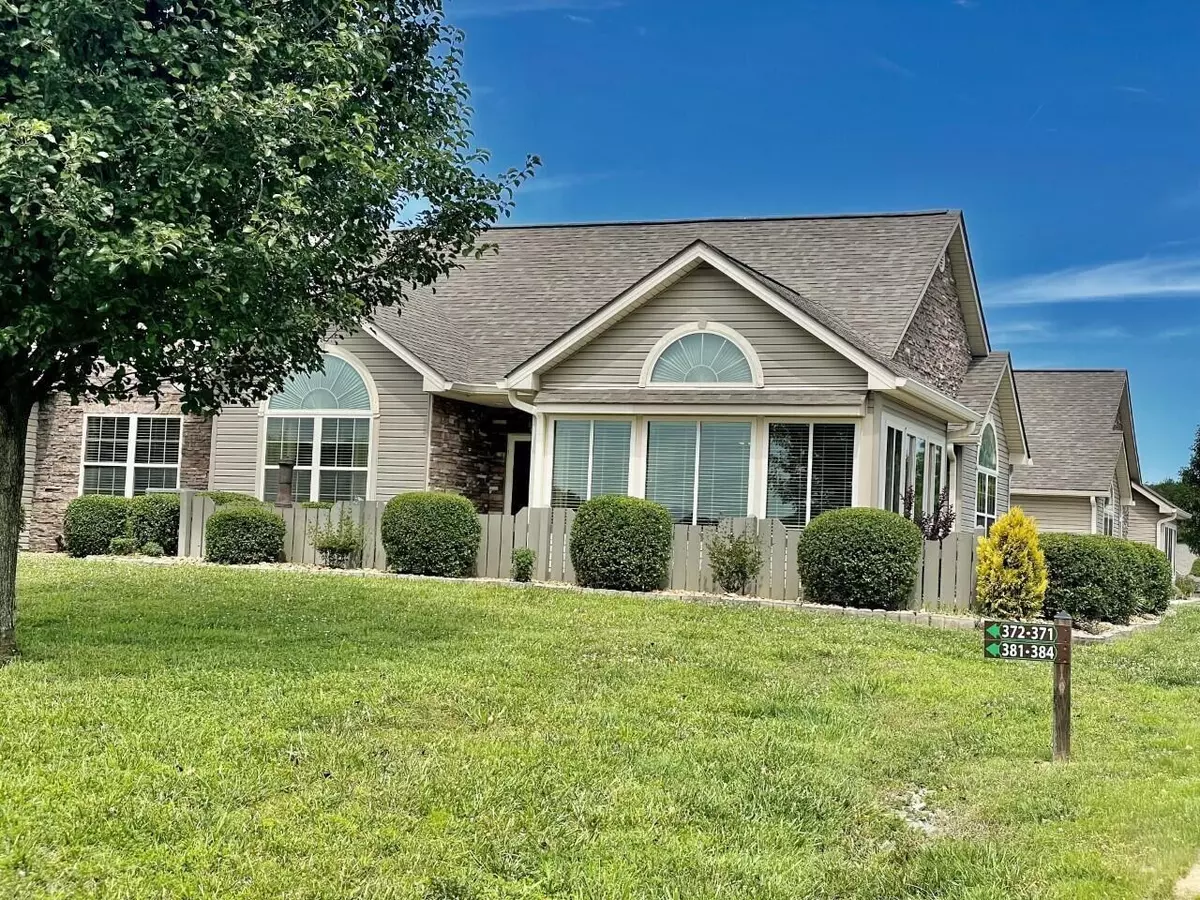 Bronston, KY 42518,372 Chateau Place