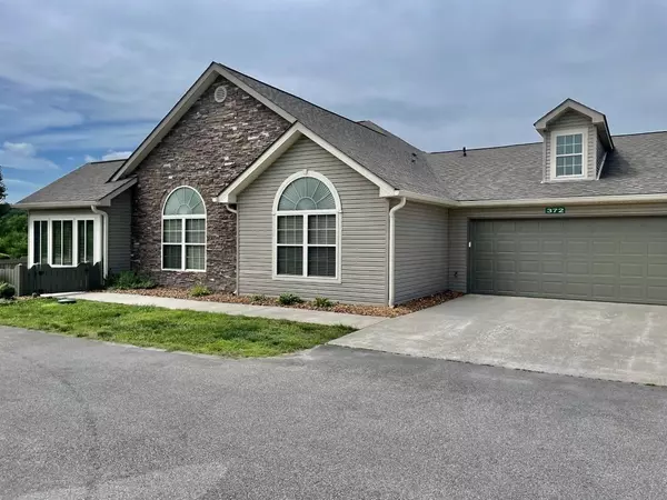 Bronston, KY 42518,372 Chateau Place