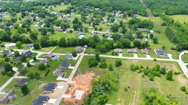 Somerset, KY 42501,106 Bellereve Drive #LT #33