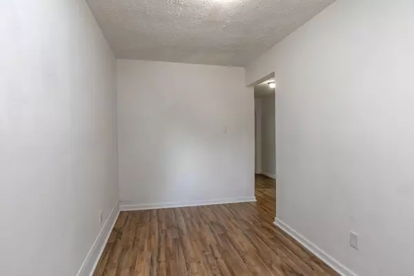 Paris, KY 40361,244 Brooks Street