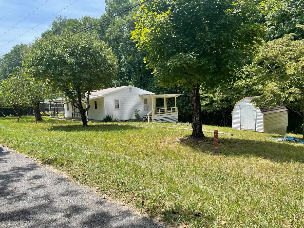 Nancy, KY 42544,424 Kara Lane