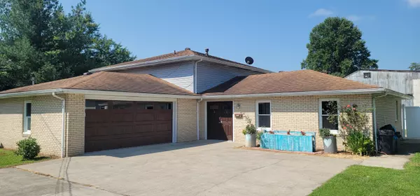 1904 S Lake Avenue, Corbin, KY 40701