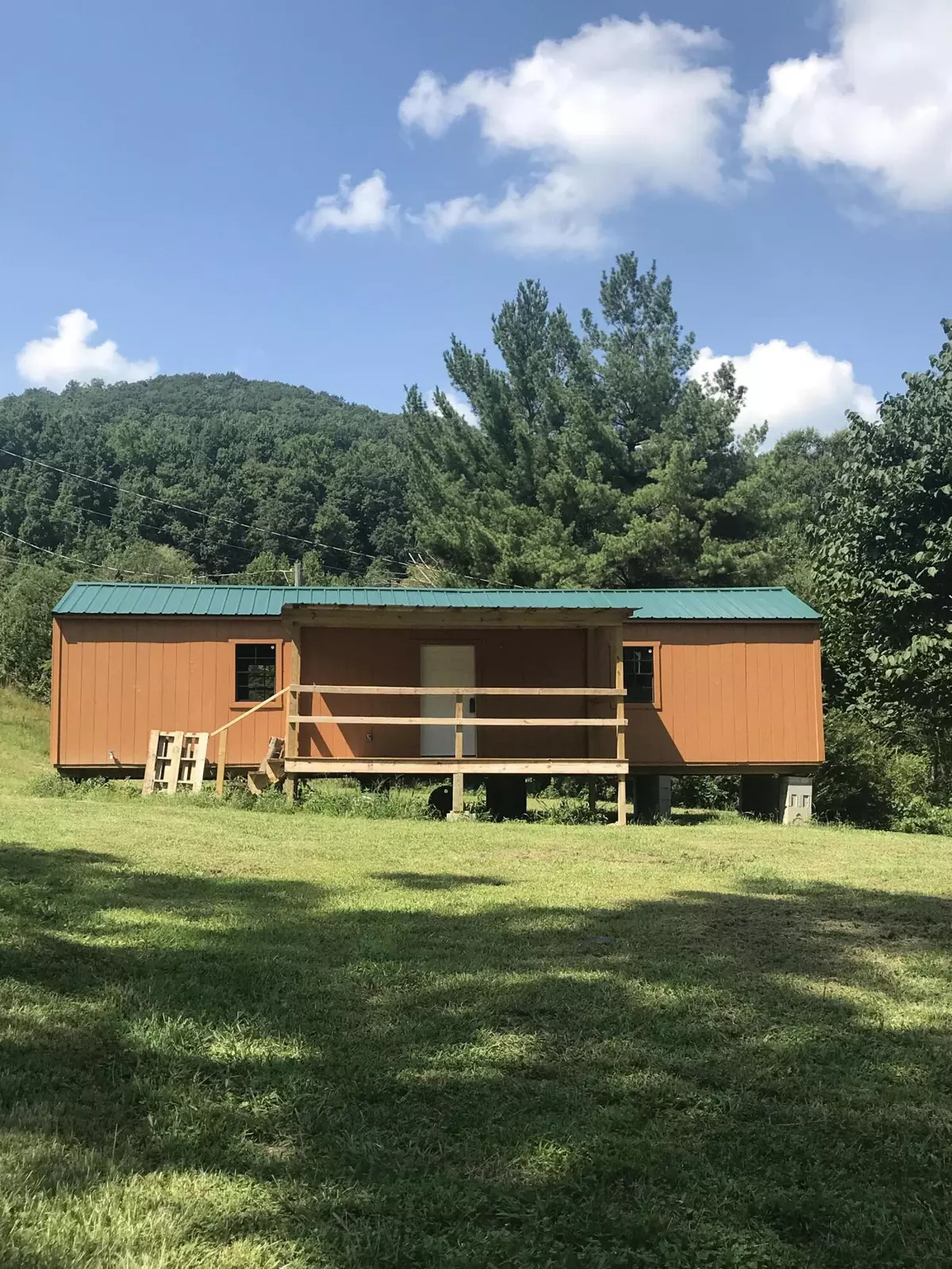 Williamsburg, KY 40769,231 Shelby Hurst Road