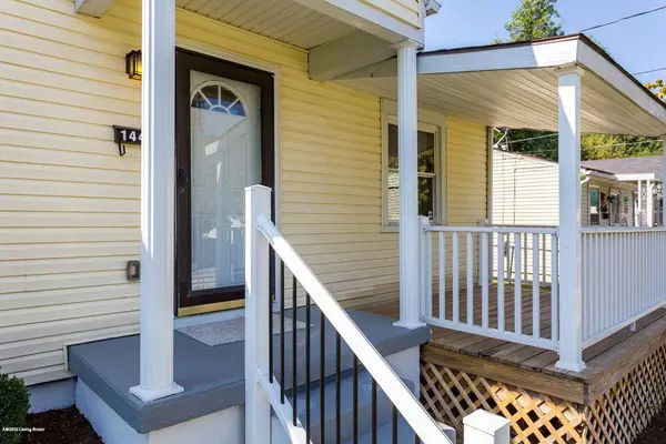 Louisville, KY 40215,1448 Oakwood Avenue Avenue