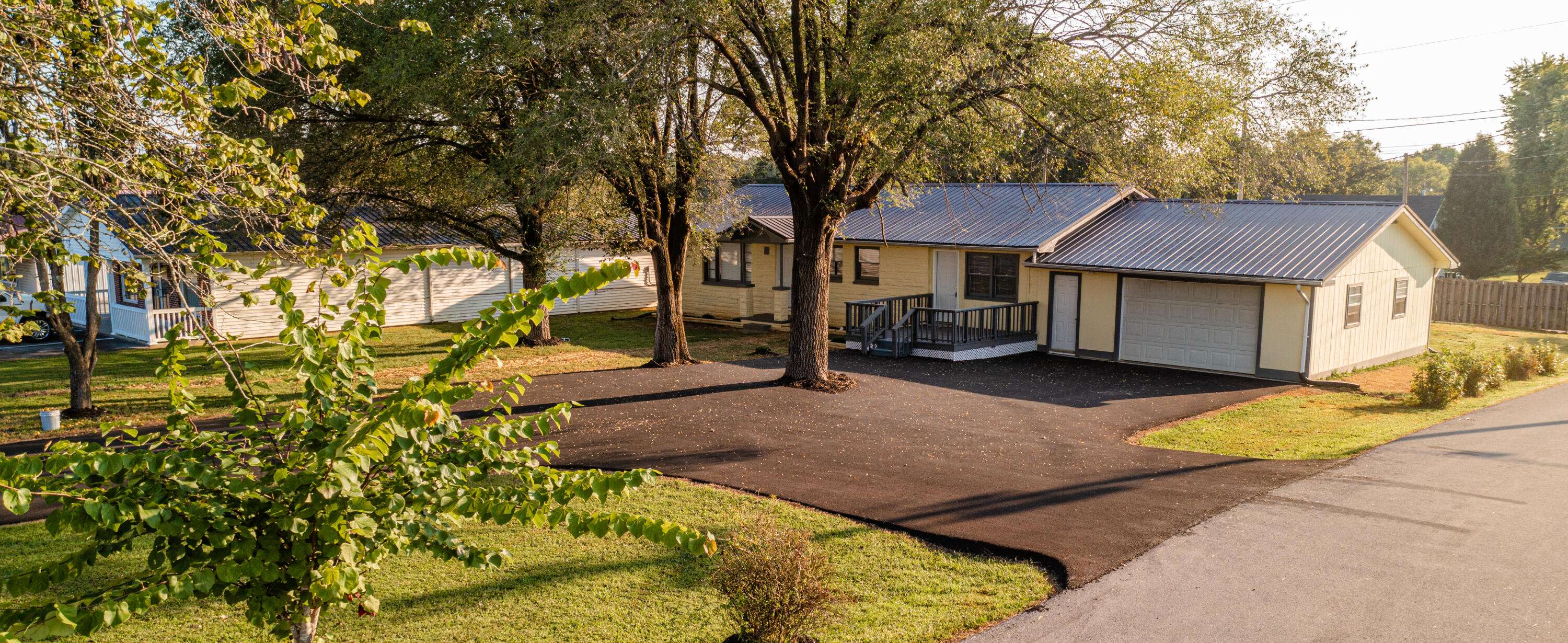 Russell Springs, KY 42642,338 Dowell Road