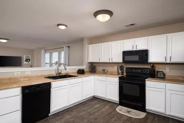 Georgetown, KY 40324,128 Meadow View Way