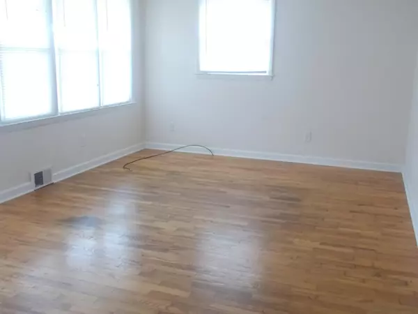 Frankfort, KY 40601,889 Devils Hollow Road