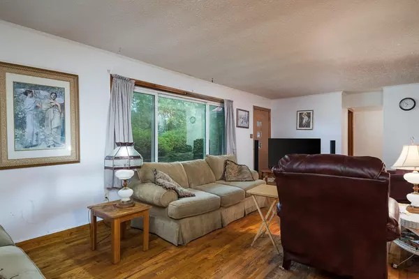 Frankfort, KY 40601,8964 Owenton Road