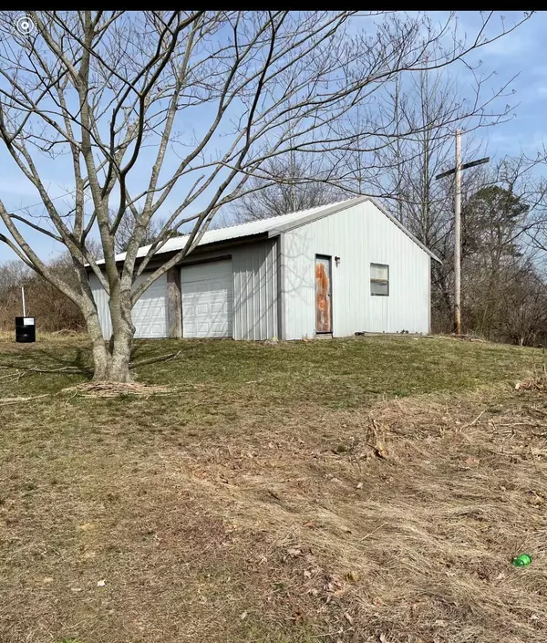 Burnside, KY 42519,750 Dixie Bend Road