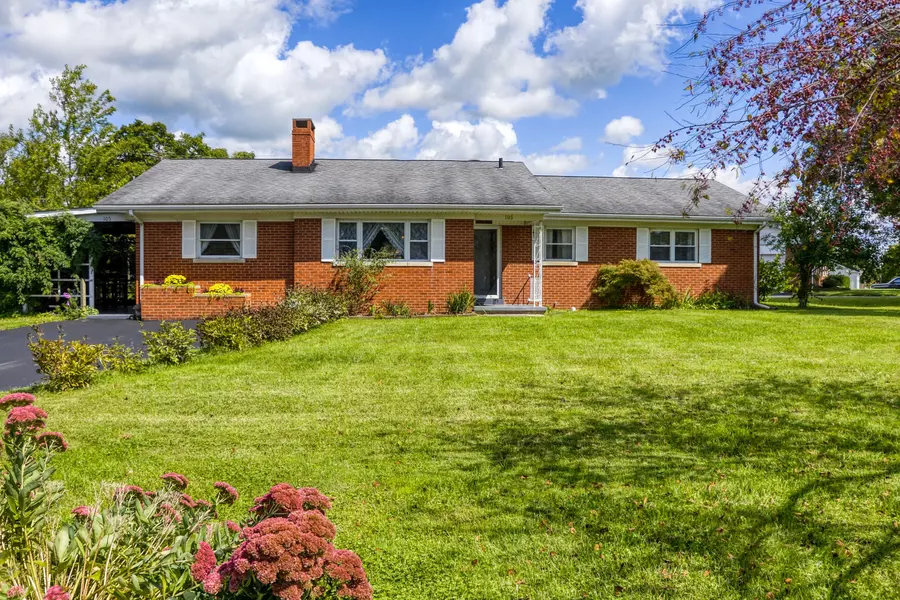 105 Tahoma Drive, Paris, KY 40361