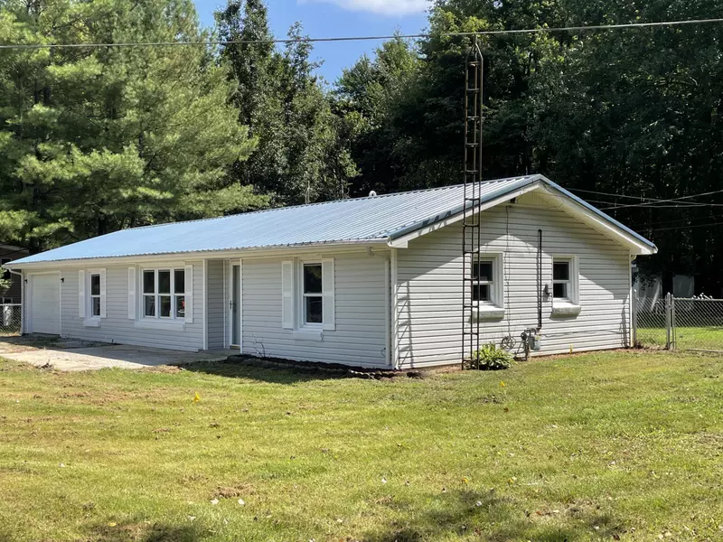 889 Green Wilson Road, Frankfort, KY 40601