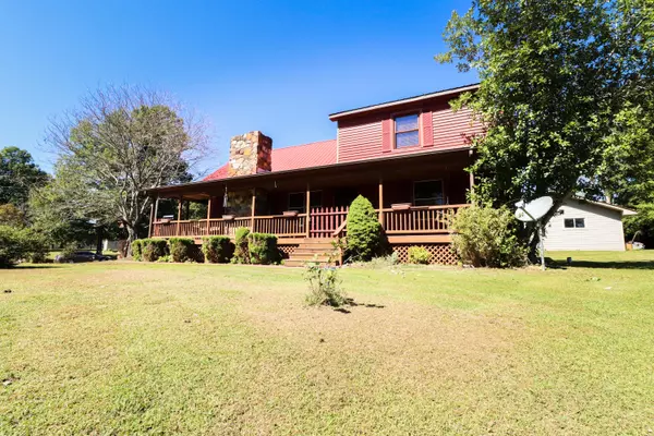 Irvine, KY 40336,515 Highway 2001