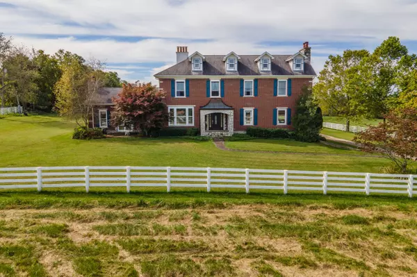 3025 Versailles Road, Versailles, KY 40383