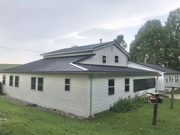 Vanceburg, KY 41179,2679 Oakridge Road