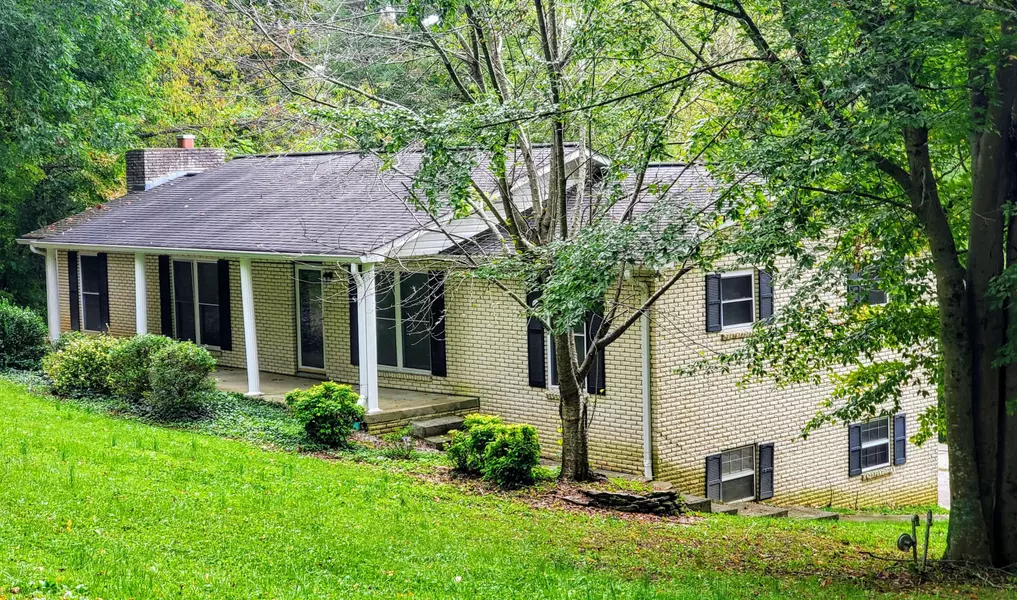 1005 Circle Drive Drive, London, KY 40741