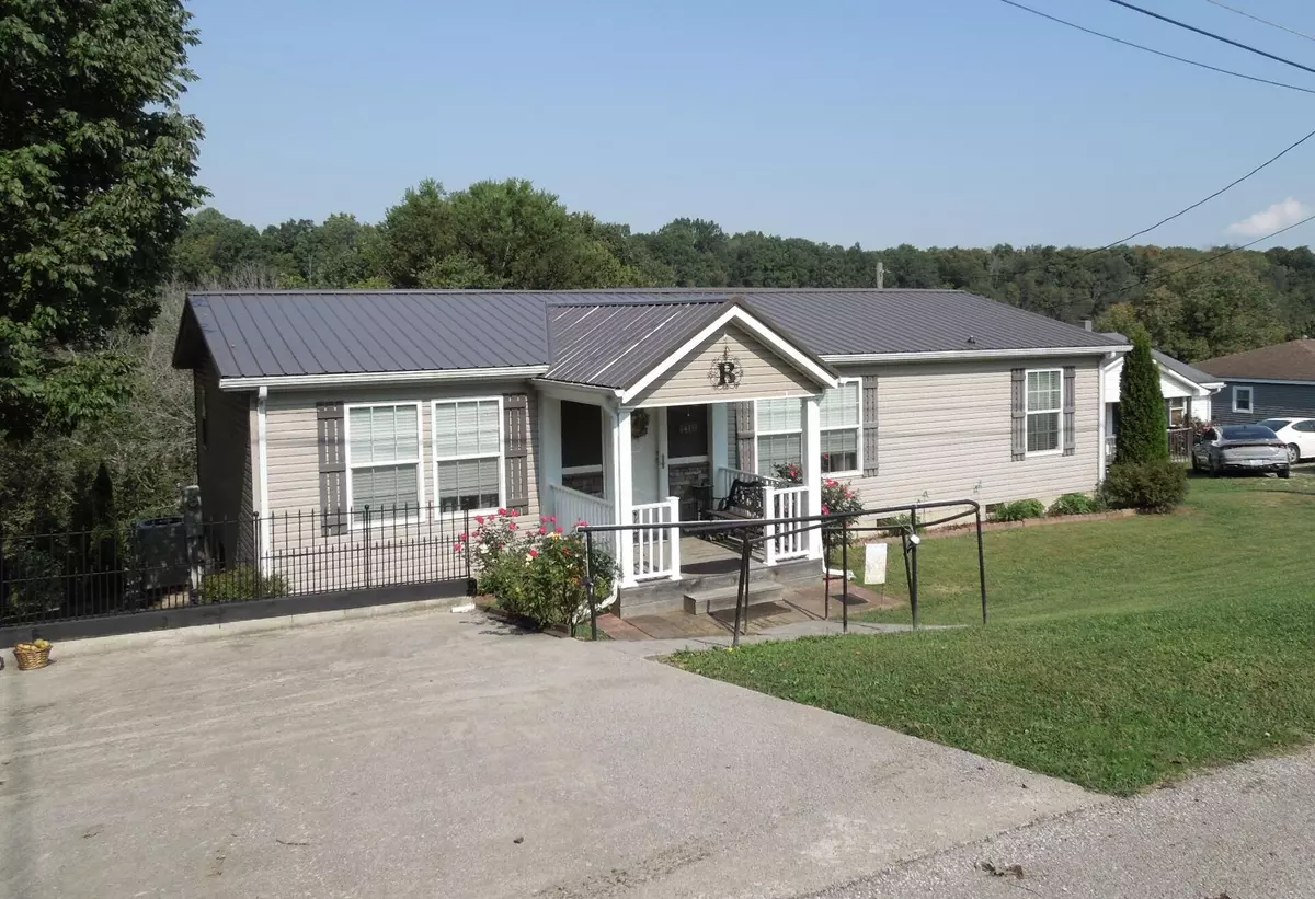 Danville, KY 40422,1418 Taylor Road