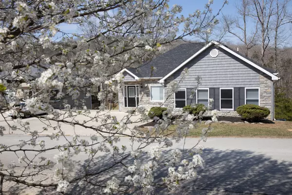 Burnside, KY 42519,2324 Roberts Bend Road