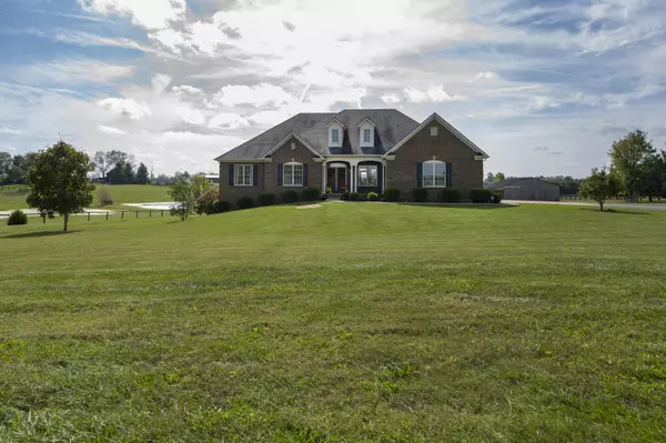 2925 Combs Ferry Road, Winchester, KY 40391